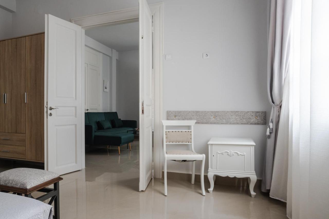 Polytimon, An Athenian Neoclassical Apartment Ngoại thất bức ảnh